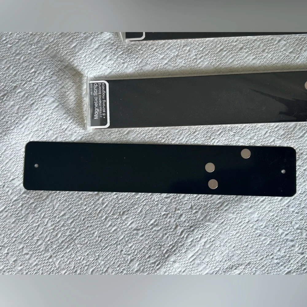 Black Magnetic Strip Set